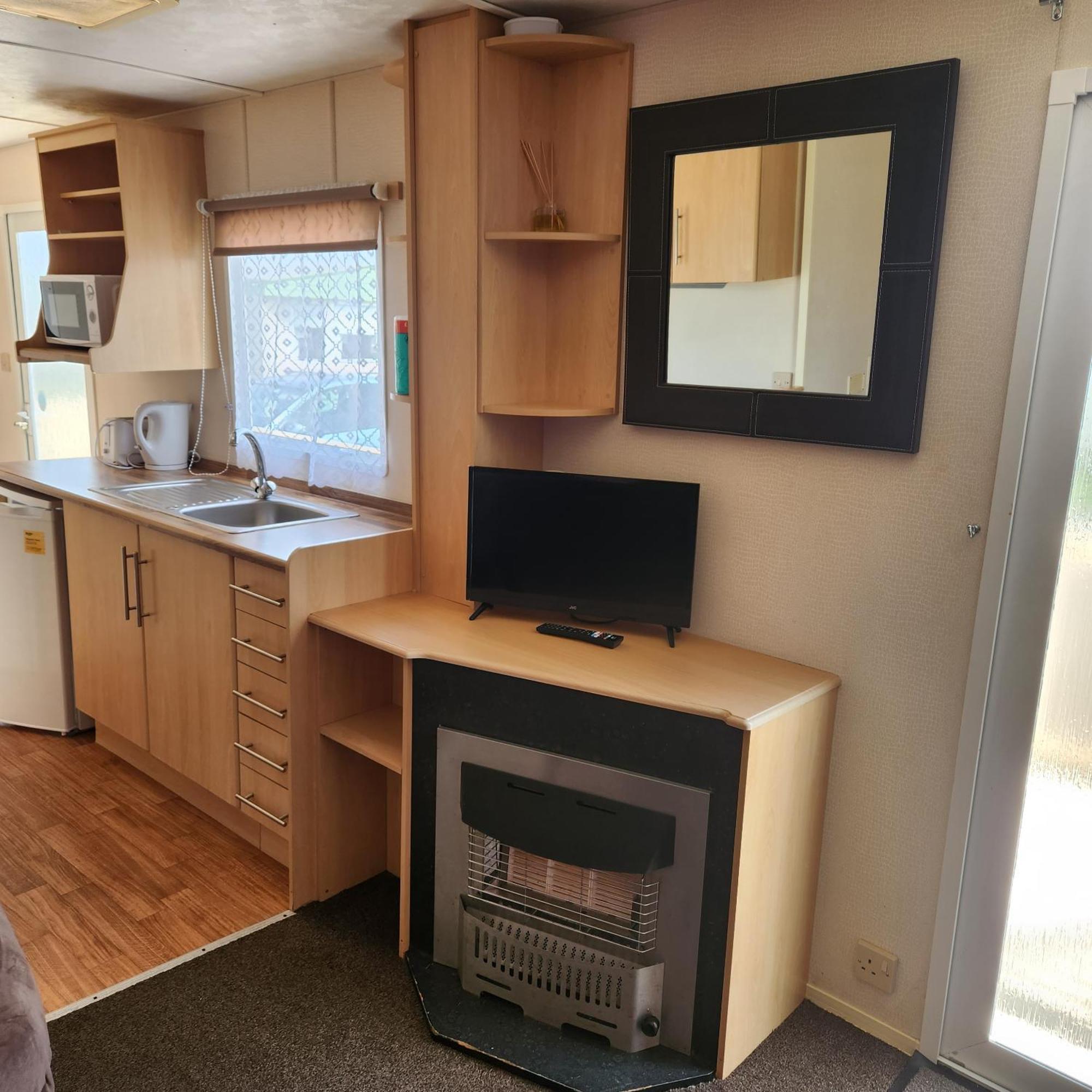 3 Bedroom Caravan At The Grange Holiday Park, Chapel Road Ingoldmells Addlethorpe Exterior photo